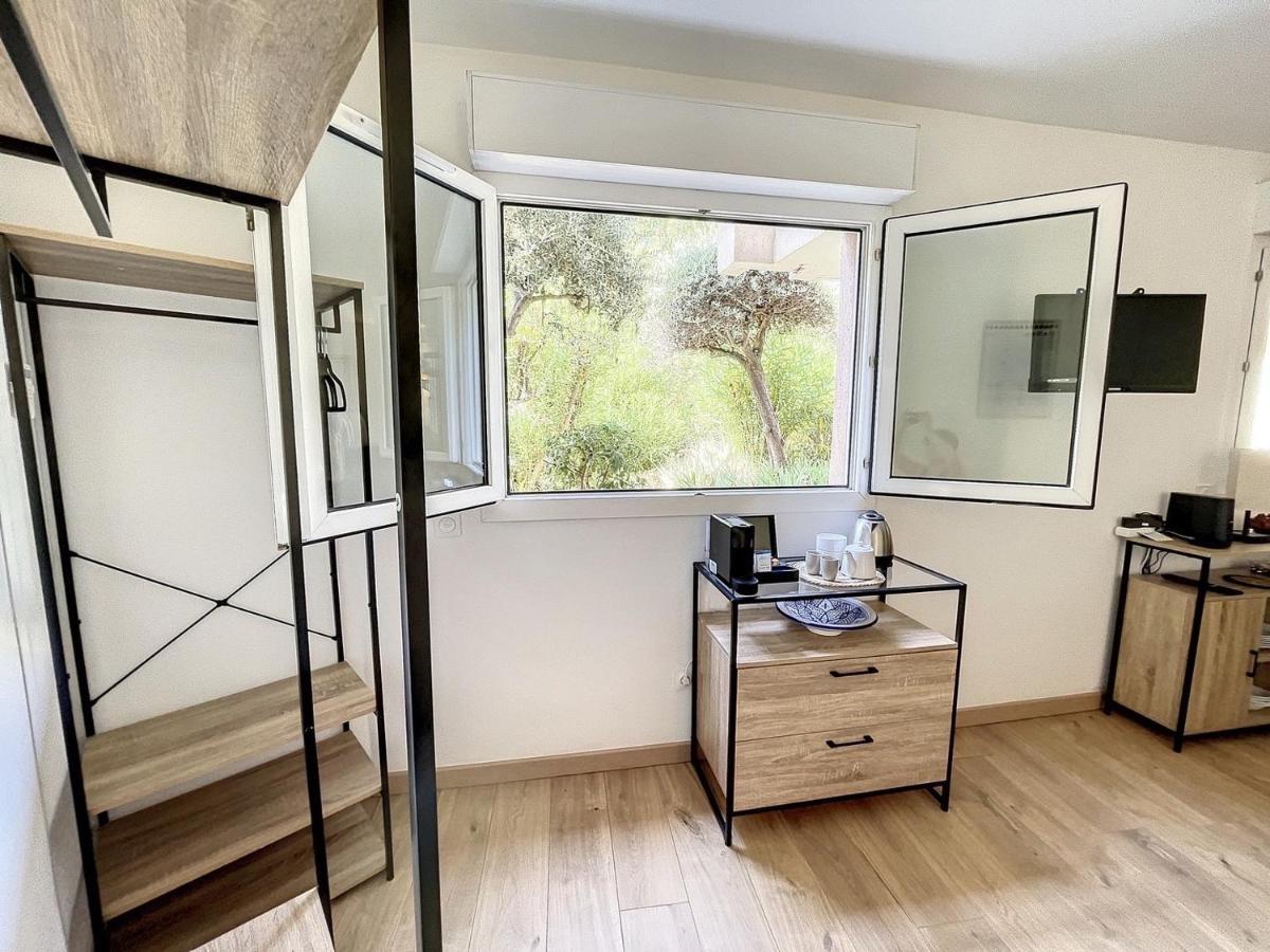 Appartement Cosy Au Centre De คานส์ ภายนอก รูปภาพ
